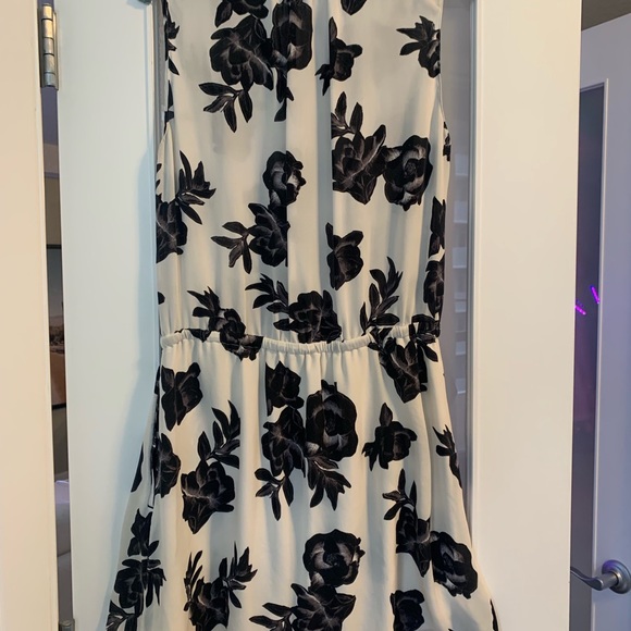 Aritzia Dress - Picture 2 of 3